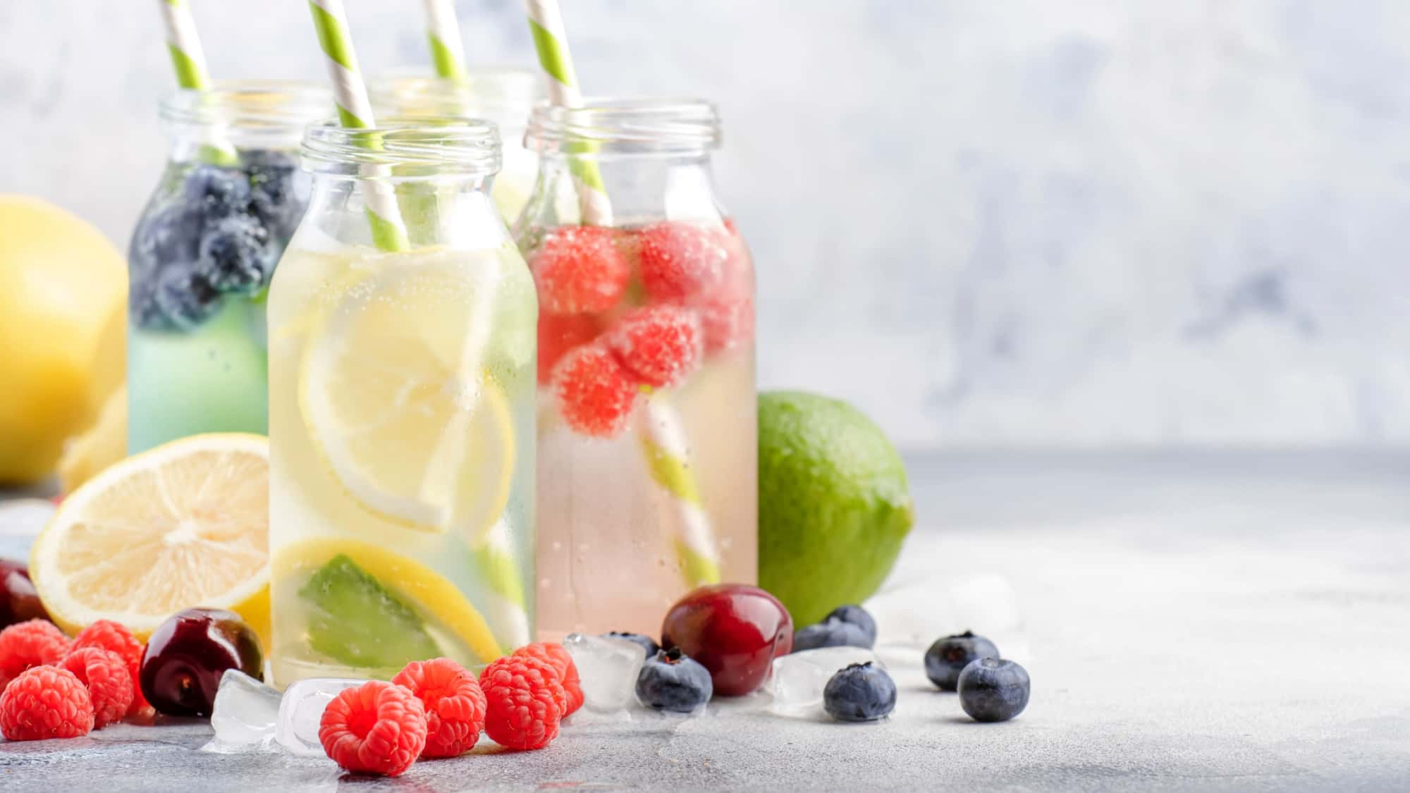 Infused-water-4-Wege-um-Wasser-geschmacklich-aufzupeppen-ohne-zus-tzliche-Kalorien-