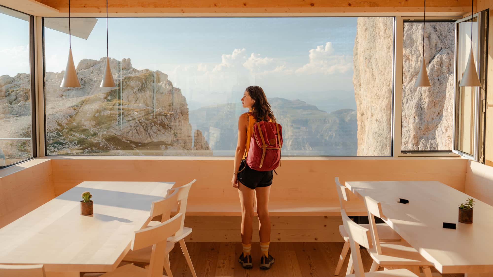 Die-sch-nsten-Wanderhotels-6-Top-Wanderhotels-f-r-den-Wanderurlaub-in-den-Alpen