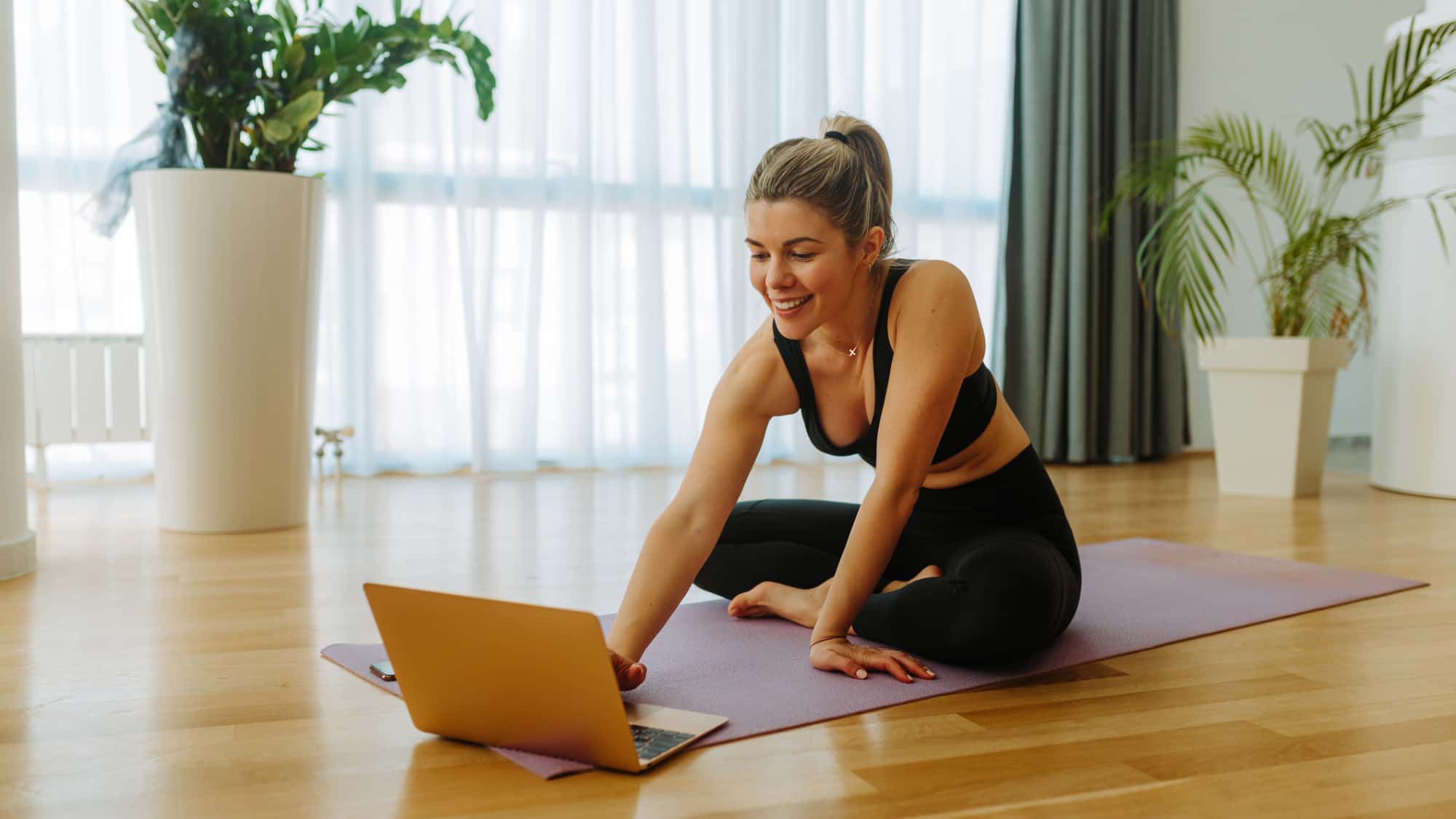 KI-im-Fitness-Test-KI-statt-Fitness-Coach-So-effektiv-ist-ChatGPT-beim-Po-Training