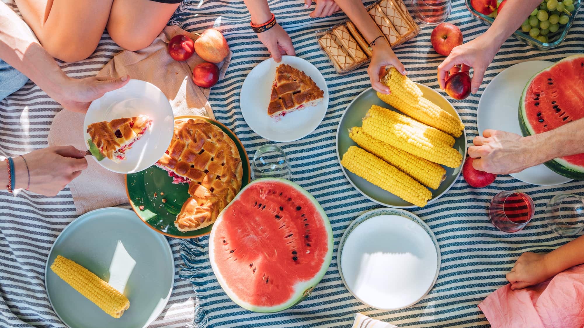Picknick-Ideen-Gesunde-Picknick-Ideen-7-einfache-Rezepte-f-r-den-Sommer