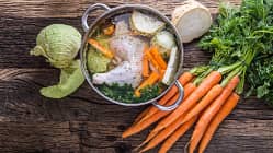So gesund ist Hühnerbrühe wirklich