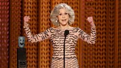 Jane Fonda lächelt in die Kamera auf den Annual Screen Actors Guild Awards in Los Angeles