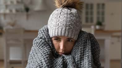 Krafttraining ist besser als Kältestarre: Je mehr Muskeln du hast, desto weniger schnell frierst du