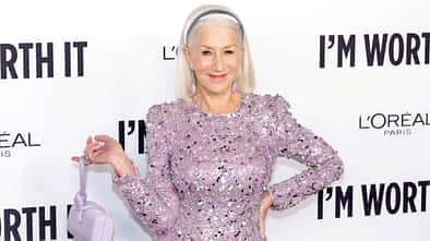 Helen Mirren in einem rosa Kleid bei der 19. jährlichen  L'Oréal Paris Women Of Worth Celebration