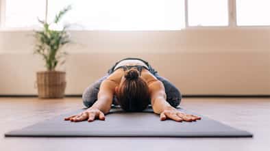 Yoga gegen  Endometriose