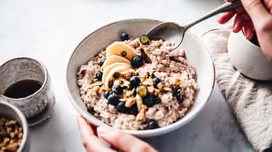 Oatmeal kann schnell zu einer Kalorienbombe werden