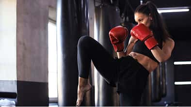 Kickboxen: Werde Fit und Selbstbewusst Kickboxen: Werde Fit und Selbstbewusst