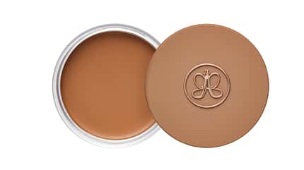 Die besten Bronzer für jeden Hautton