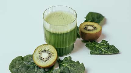 Smoothie, Wellness, Selfcare-Drink, Juice Kiwi-Kale-Smoothie