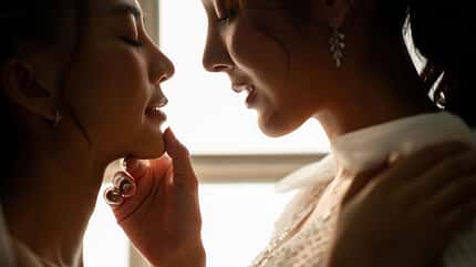 dress,romance,couple,friendship,beauty,happy,kiss,smile,beautifu Portrait,Of,Beautiful,Asian,Woman,Lesbian,Couple,In,Wedding,Dress
