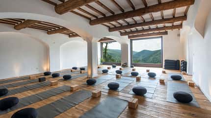 Eremito Hotel, Yoga-Raum mit Yoga-Matten Eremito Hotel, Yoga-Raum mit Yoga-Matten