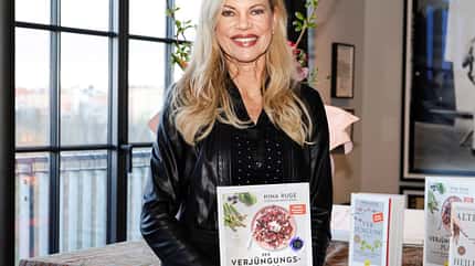 Nina Ruge mit ihrem Buch "Der Verjüngungsplan"