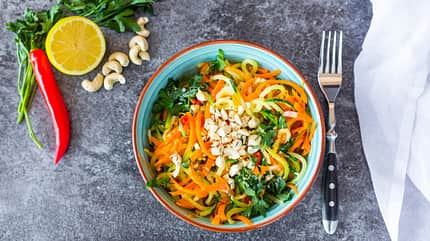 So hilft basische Ernährung gegen Übersäuerung So hilft basische Ernährung gegen Übersäuerung