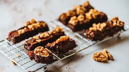 Vegan Chocolate Protein Bars with Walnut Topping Vegan Chocolate Protein Bars with Walnut Topping