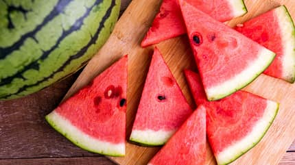 aufgeschnittene Wassermelone aufgeschnittene Wassermelone