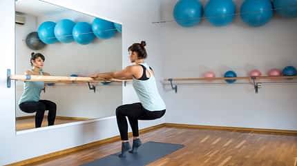 Pilates Reformers und Barre: Elegante Fitnesstrends 2026