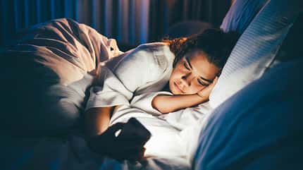 PMS-Symptome können im Frühling stärker werden PMS-Symptome können im Frühling stärker werden