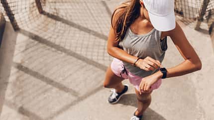 Einziges Accessoire für den perfekten Sommer-Sport-Style: die Pulsuhr Einziges Accessoire für den perfekten Sommer-Sport-Style: die Pulsuhr