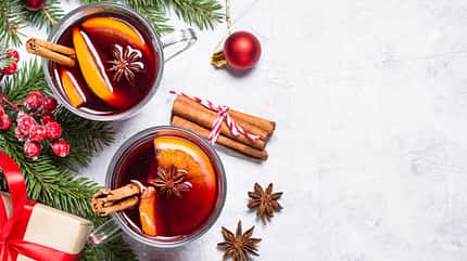 Glühwein zur Adventszeit Glühwein zur Adventszeit