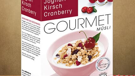 Gourmet Müsli "Joghurt Kirsch Cranberry" von Brüggen