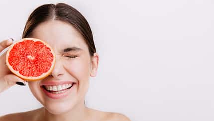 Fruchtsäurepeeling: Darum ist es so gut für Haut
