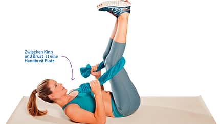 4. Kraftübung zum Sixpack: Angehobene Crunches