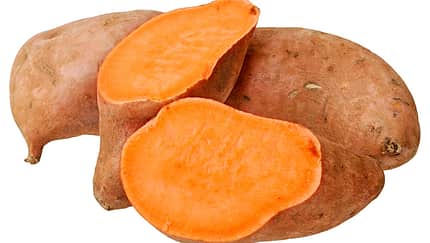 So viel Vitamin A steckt in Süßkartoffeln