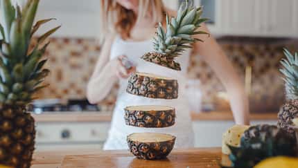 7 Gründe, warum du öfter Ananas essen solltest