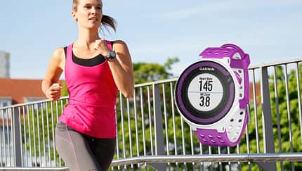 Pulsuhr Forerunner 220 von Garmin 
