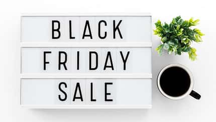 Schild mit Black Friday Sale