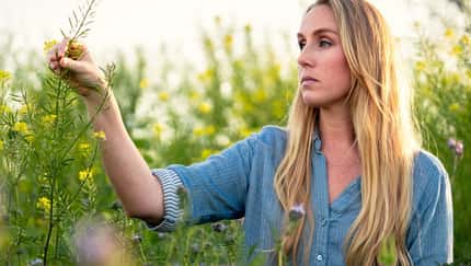 Wie die nächste Generation Mandelfarmer:innen unseren Planeten schützt