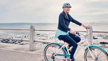 Frau Fahrradfahren ü50