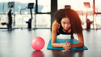 So effektiv ist Pilates für Bauch, Beine, Po