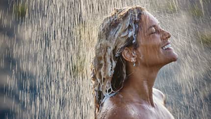 Die besten Bio-Shampoos / Frühjahr 2024 / Skynesher / Getty Images