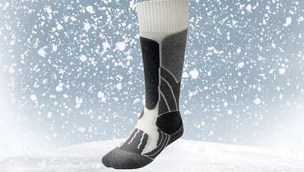 Skisocken von Falke, zirka 25 Euro, über Sportcheck