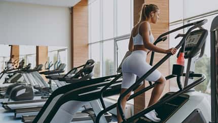 Auf dem Stairmaster verbrennst du effektiv Kalorien