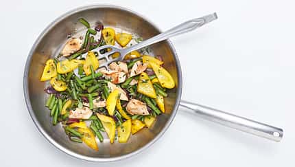 Low Carb Hähnchen-Pfanne Low Carb Hähnchen-Pfanne