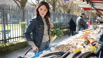 Fisch für Frauen: Warum Omega-3 jetzt wichtiger wird