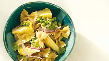 Pasta mit Erbsen und Minze