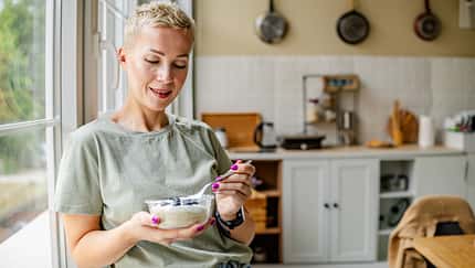 Intervallfasten wirkt auch ohne weniger zu essen Intervallfasten wirkt auch ohne weniger zu essen