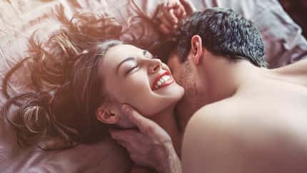 6 Dirty-Talk-Tipps für heiße Worte beim Sex