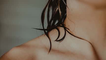 Machen Parabene und Silikone die Haare kaputt?