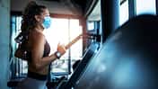 Du hast die Quarantäne überstanden und kannst es nicht abwarten wieder Sport zu machen? WOMENS HEALTH zeigt dir, wie du sicher einsteigst. Du hast die Quarantäne überstanden und kannst es nicht abwarten wieder Sport zu machen? WOMENS HEALTH zeigt dir, wie du sicher einsteigst.