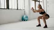 Squat richtig machen: Forme Beine & Po