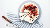 Käsekuchen mit Johannisbeeren – lecker und gesund
