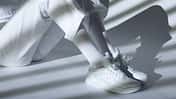 Diese weißen Sneaker sind Trend